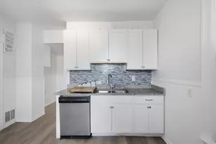 8938 S Exchange Ave, Chicago, IL 60617 - Photo 10