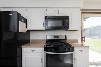 9133 Sutton Court #86, Orland Park, IL 60462 - Photo 16