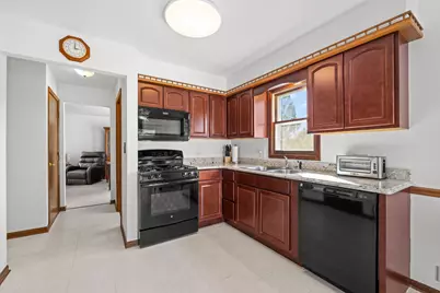 1769 Patricia Lane, Saint Charles, IL 60174 - Photo 16