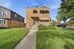 1100 Linden Ave, Bellwood, IL 60104 - Photo 1