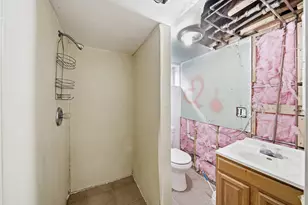 1100 Linden Ave, Bellwood, IL 60104 - Photo 18