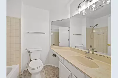 1239 S Wellington Court #1239, Buffalo Grove, IL 60089 - Photo 14