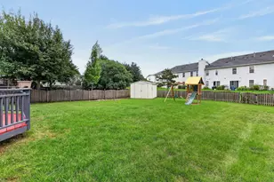 2551 Smithfield Ln, Aurora, IL 60504 - Photo 22