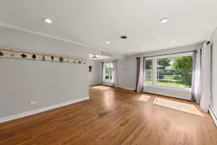6908 W Edgewood Rd, Palos Heights, IL 60463 - Photo 8
