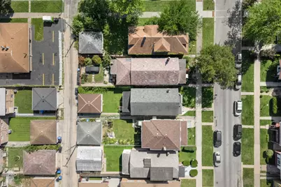 9549 S Calumet Avenue, Chicago, IL 60628 - Photo 26