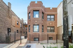 3014 N California Ave, Chicago, IL 60618 - Photo 1