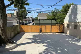 3014 N California Ave, Chicago, IL 60618 - Photo 24