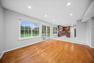 18073 W Stockton Ct, Gurnee, IL 60031 - Photo 10