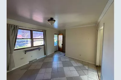 1617 W Douglas Street, Joliet, IL 60435 - Photo 10