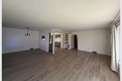 1617 W Douglas Street, Joliet, IL 60435 - Photo 8
