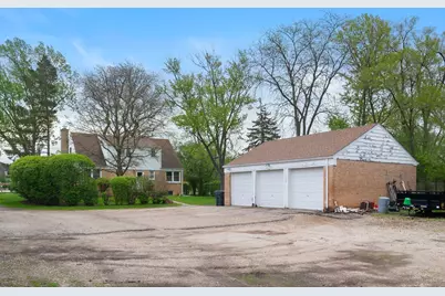1450 Sanders Road, Northbrook, IL 60062 - Photo 4
