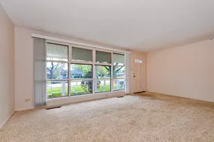18770 Baker Ave, Country Club Hills, IL 60478 - Photo 4