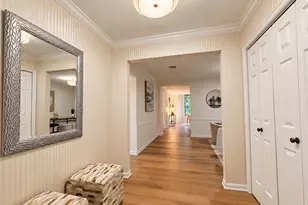 1401 Burr Oak Rd, Hinsdale, IL 60521 - Photo 2