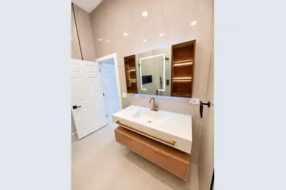 2407 S Albany Avenue, Chicago, IL 60623 - Photo 12