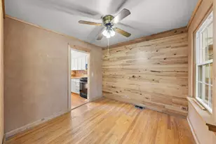 200 S Greeley St, Palatine, IL 60067 - Photo 6