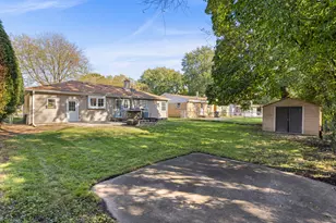 200 S Greeley St, Palatine, IL 60067 - Photo 22