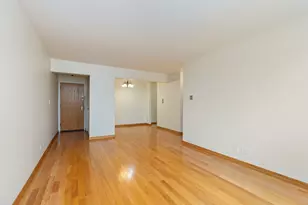 4624 N Commons Dr, Chicago, IL 60656 - Photo 6