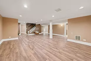 1221 W Sable Dr, Addison, IL 60101 - Photo 50