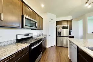 1398 Kessler Dr, Mundelein, IL 60060 - Photo 6