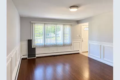17034 Henry Street, Lansing, IL 60438 - Photo 4