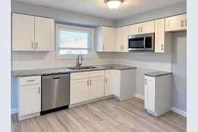 17034 Henry Street, Lansing, IL 60438 - Photo 6