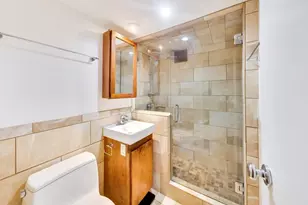 1138 W Lunt Ave, Chicago, IL 60626 - Photo 22
