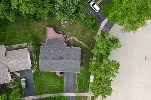 404 Assembly Dr, Bolingbrook, IL 60440 - Photo 10