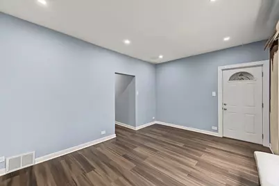 13148 S Escanaba Avenue, Chicago, IL 60633 - Photo 36