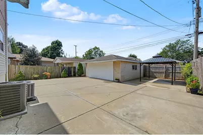 13148 S Escanaba Avenue, Chicago, IL 60633 - Photo 46