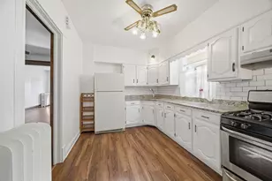 13400 Greenwood Ave, Blue Island, IL 60406 - Photo 12