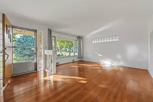 119 N Wille St, Mount Prospect, IL 60056 - Photo 4