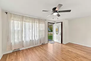 1252 S 8th Ave, Kankakee, IL 60901 - Photo 10