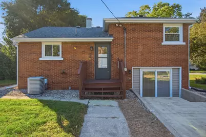 1252 S 8th Avenue, Kankakee, IL 60901 - Photo 2