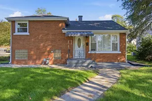 1252 S 8th Ave, Kankakee, IL 60901 - Photo 1