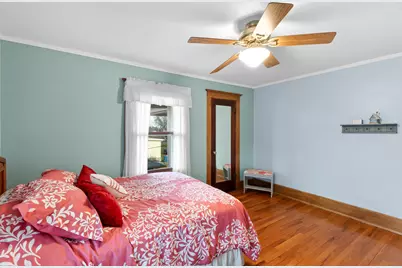 205 E Lincoln Avenue, Watseka, IL 60970 - Photo 28