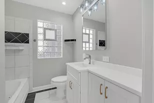 4736 S Kildare Ave, Chicago, IL 60632 - Photo 8