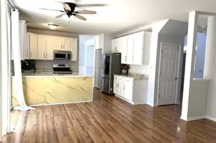 1226 Bradford Ln, Antioch, IL 60002 - Photo 8
