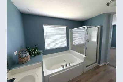 1226 Bradford Lane, Antioch, IL 60002 - Photo 14