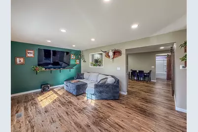 205 S Washington Street, Mansfield, IL 61854 - Photo 6