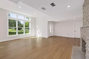 605 Polo Dr, Wheaton, IL 60187 - Photo 4