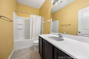 442 Plaza Pl, Aurora, IL 60504 - Photo 18