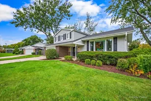 2012 N Kennicott Dr, Arlington Heights, IL 60004 - Photo 36