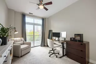 330 N Clinton St, Chicago, IL 60661 - Photo 14