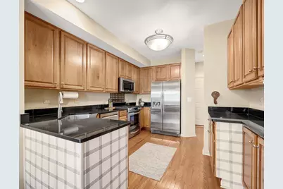 2596 Camberley Circle, Westchester, IL 60154 - Photo 16