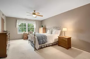 2596 Camberley Cir, Westchester, IL 60154 - Photo 22