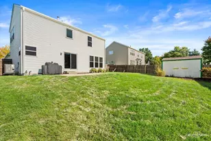2718 Stonewall Ln, Joliet, IL 60435 - Photo 20