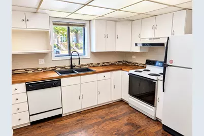 850 Des Plaines Avenue #101, Forest Park, IL 60130 - Photo 8
