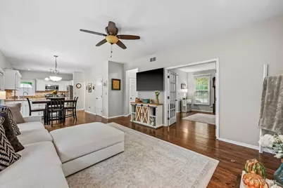 15 Castlerea Court, Cary, IL 60013 - Photo 12