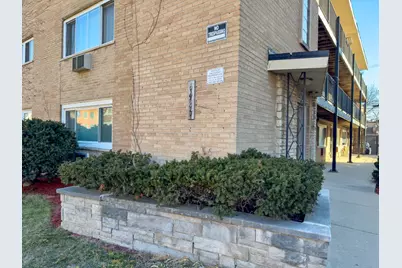6947 S Jeffery Boulevard #3K, Chicago, IL 60649 - Photo 1