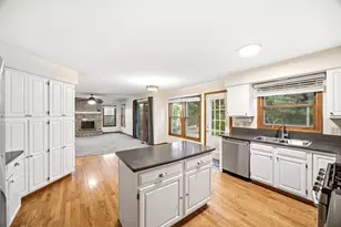 1245 Alexandra Blvd, Crystal Lake, IL 60014 - Photo 8